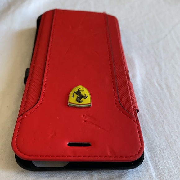 RED Ferrari Power Case For iPhone 5 - Picture 3 of 7